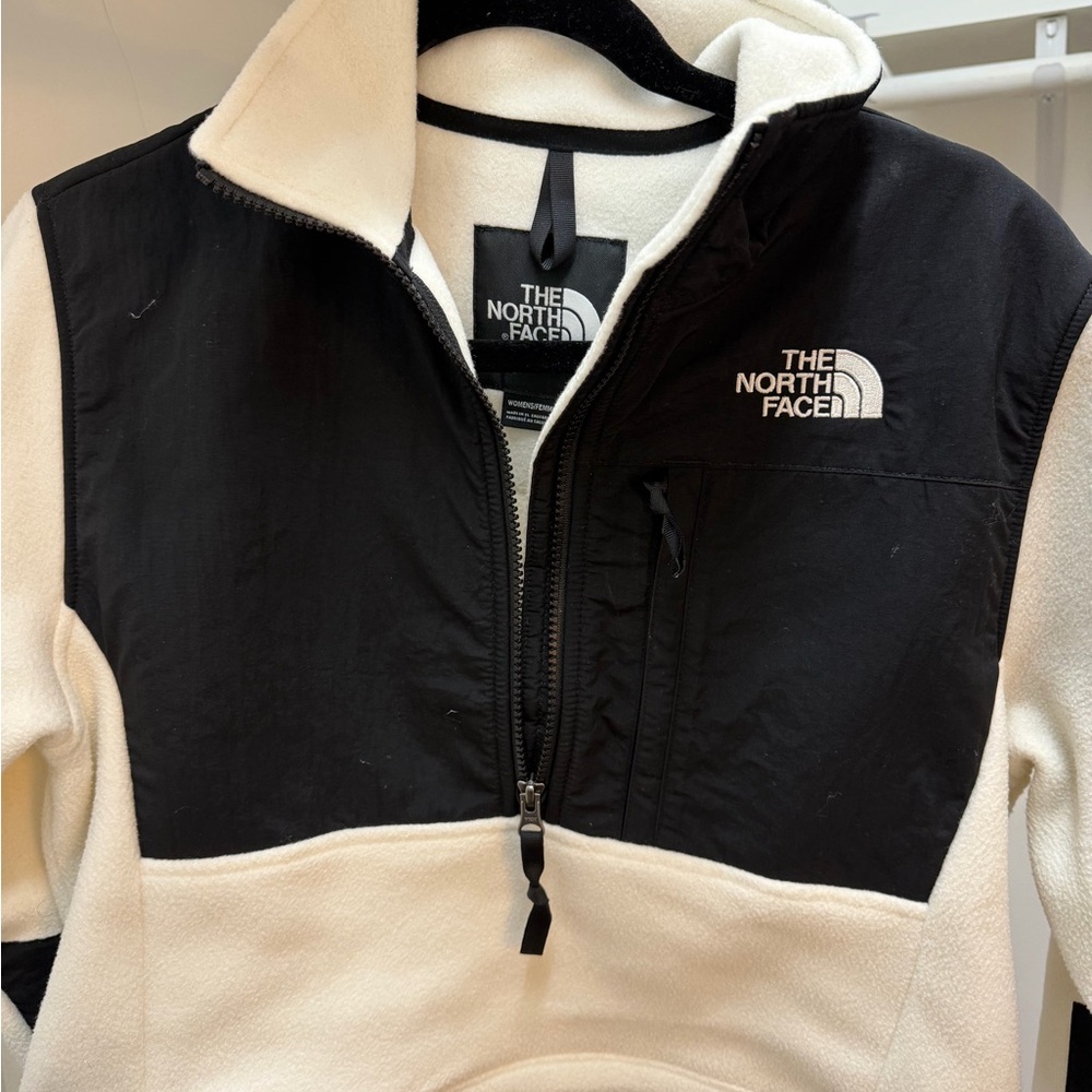 The North Face Two-Tone Black and White Pullover
